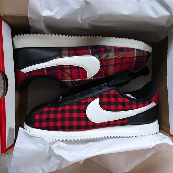 Rare Nike Cortez Womens Sneakers - Picture 6 of 8